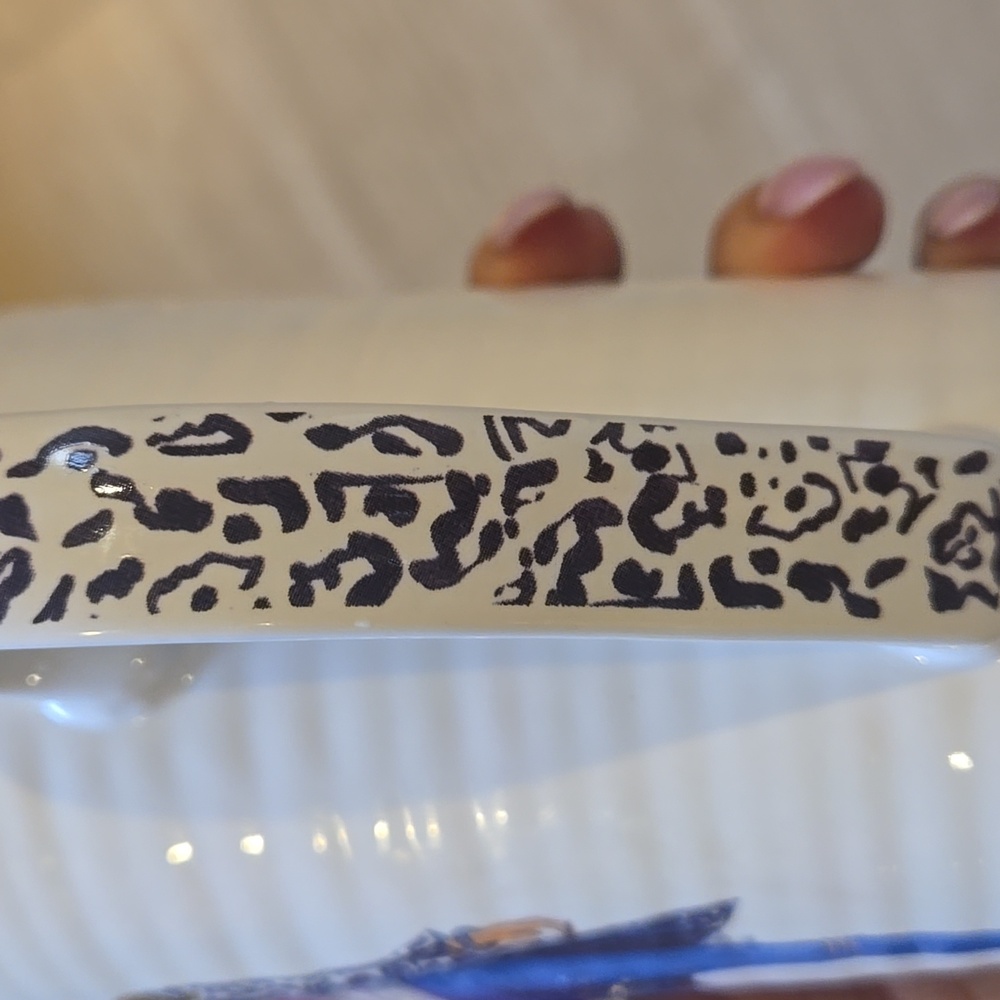 Rongrong Shopping Girl Tall Mug - Picture 6 of 7